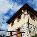 El Llagarin Country house *